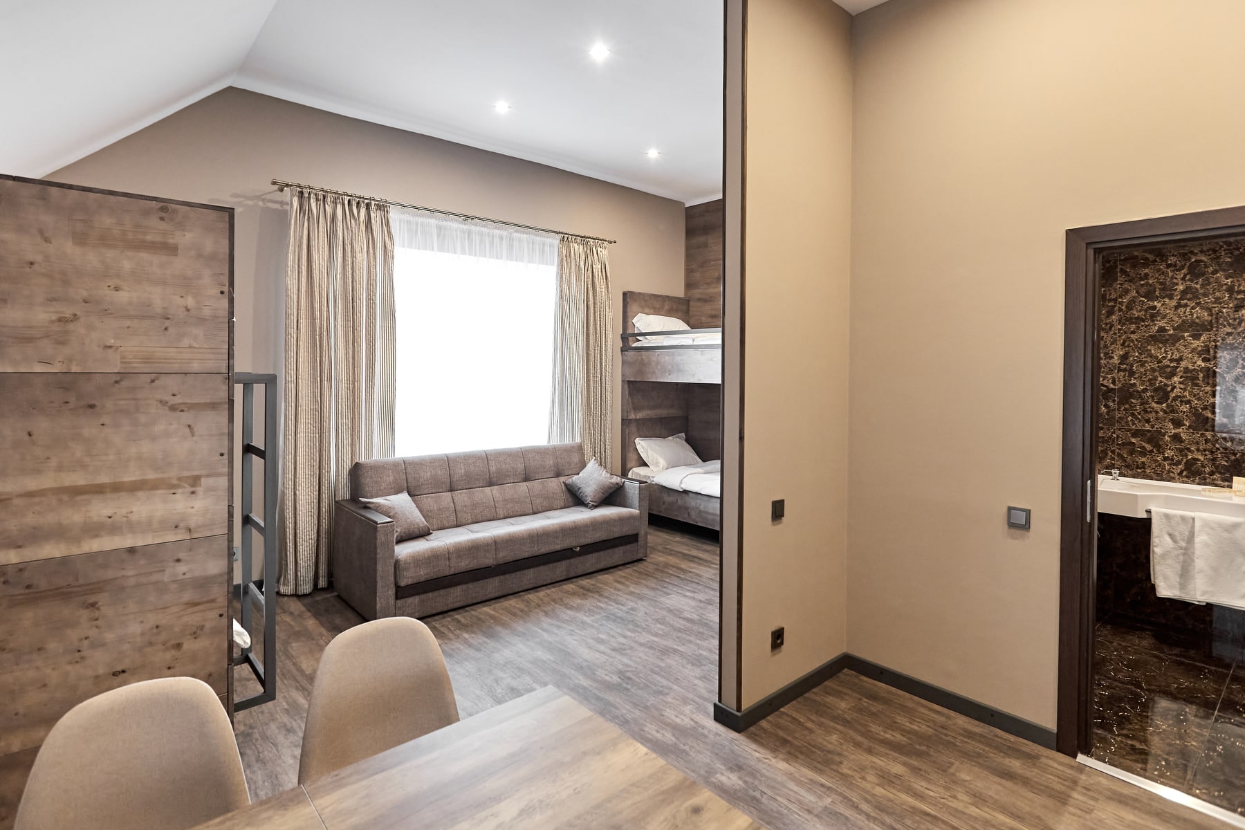 Superior room QDPL